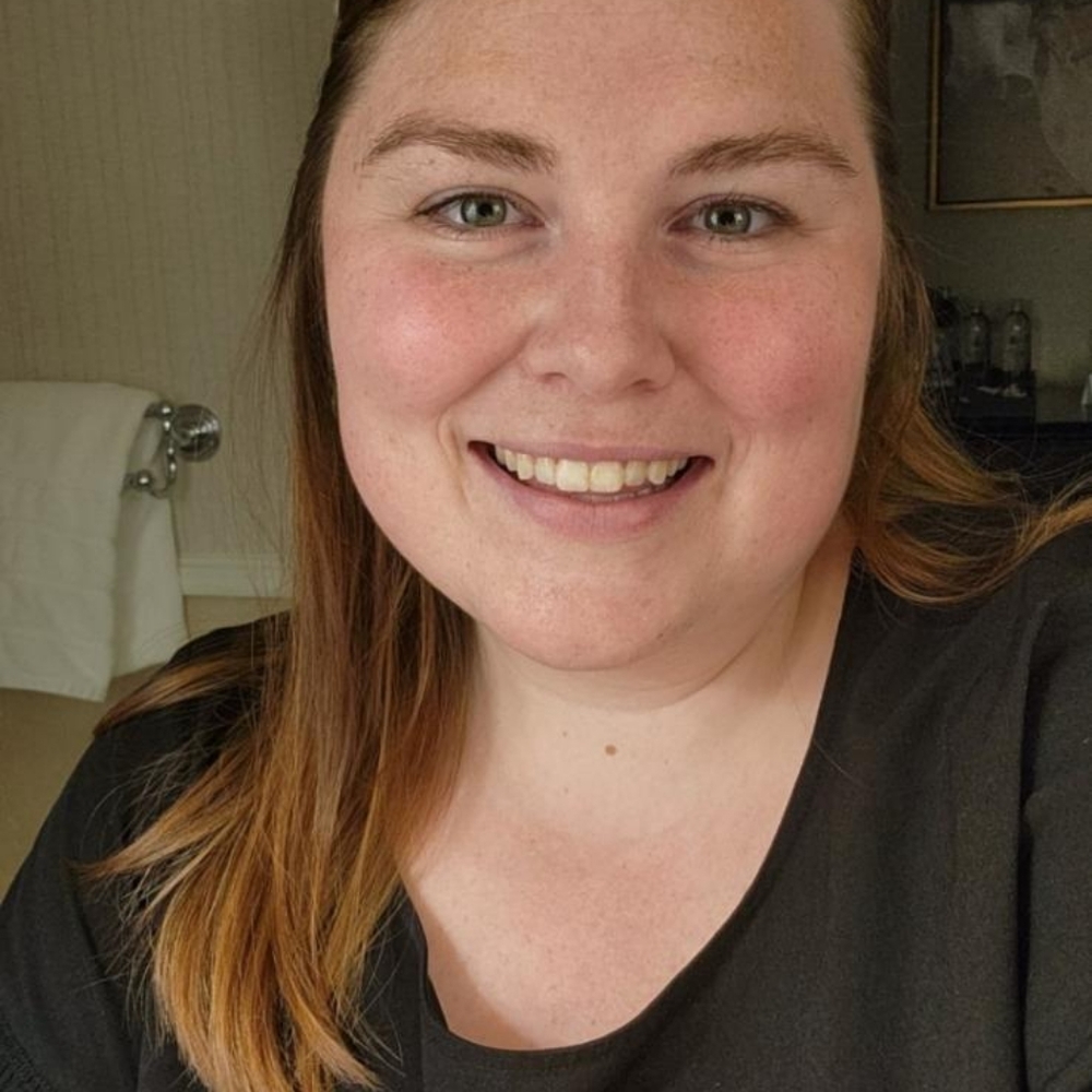 Meet your Posher, Raeceen - Picture 3 of 9